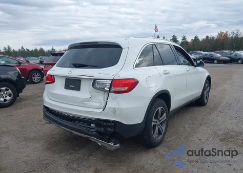 2016 Mercedes-Benz Glc 300 4Matic z USA, uszkodzony, nr VIN WDC0G4KB6GF070380